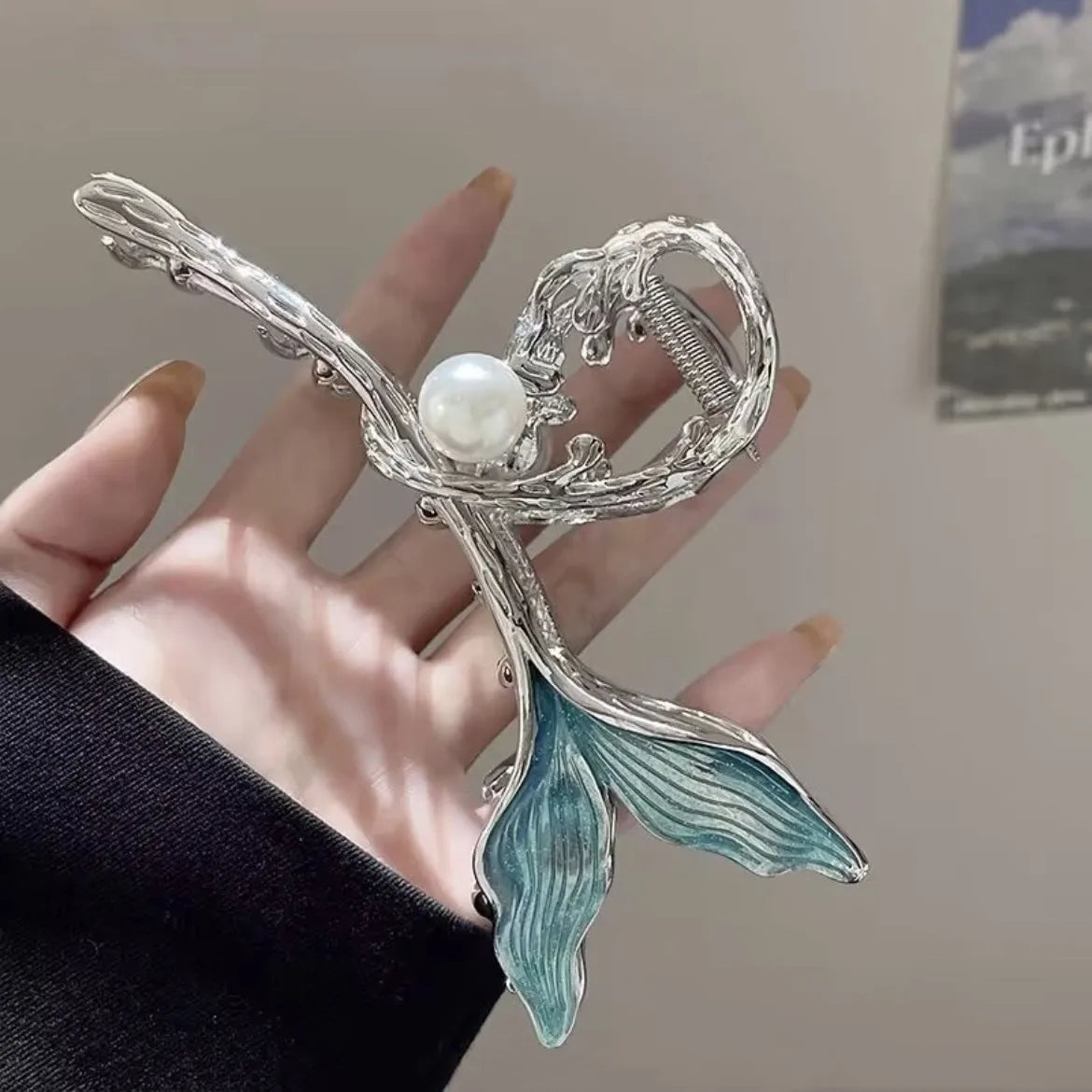 Mermaid Tail Pearl Clip (Code-ZX#464)