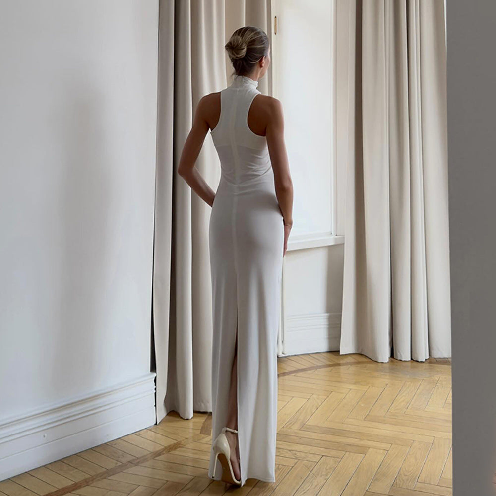 Women's Plus Size Sleeveless Bodycon Evening Gown β High Collar Backless Slim-Fit Dress