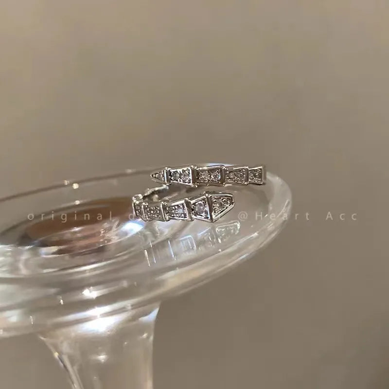 Women's IG Style Zircon Heart Bow – Adjustable Open Ring