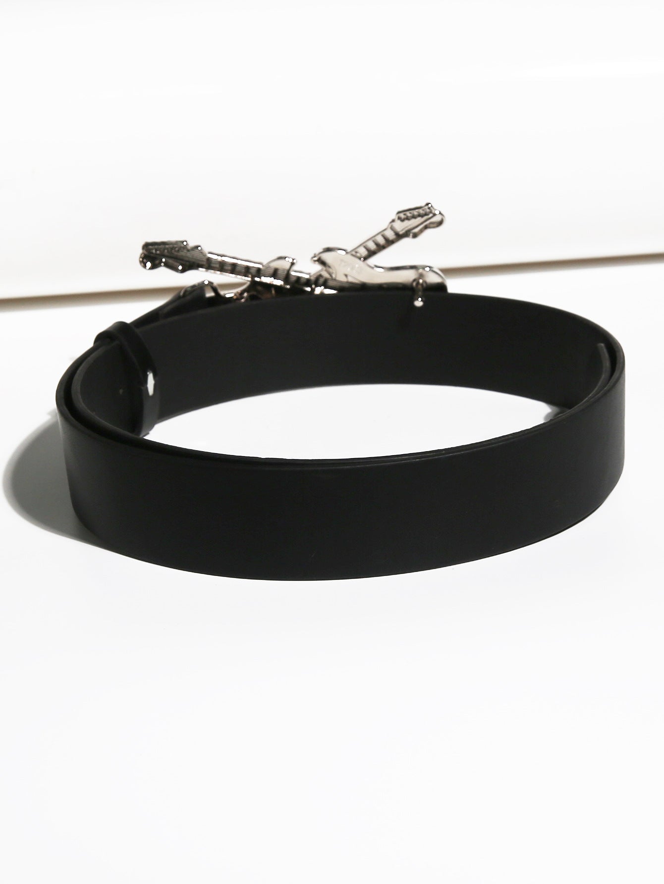 Streetwear Guitar Pu Leather Alloy Women's Leather Belts