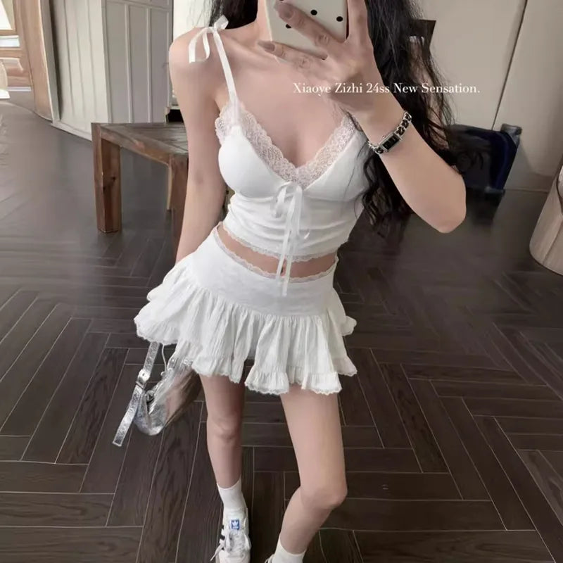 Women's Sexy Lace Splice Crop Top β Butterfly Knot Strap Vest, Sleeveless Wrap Chest