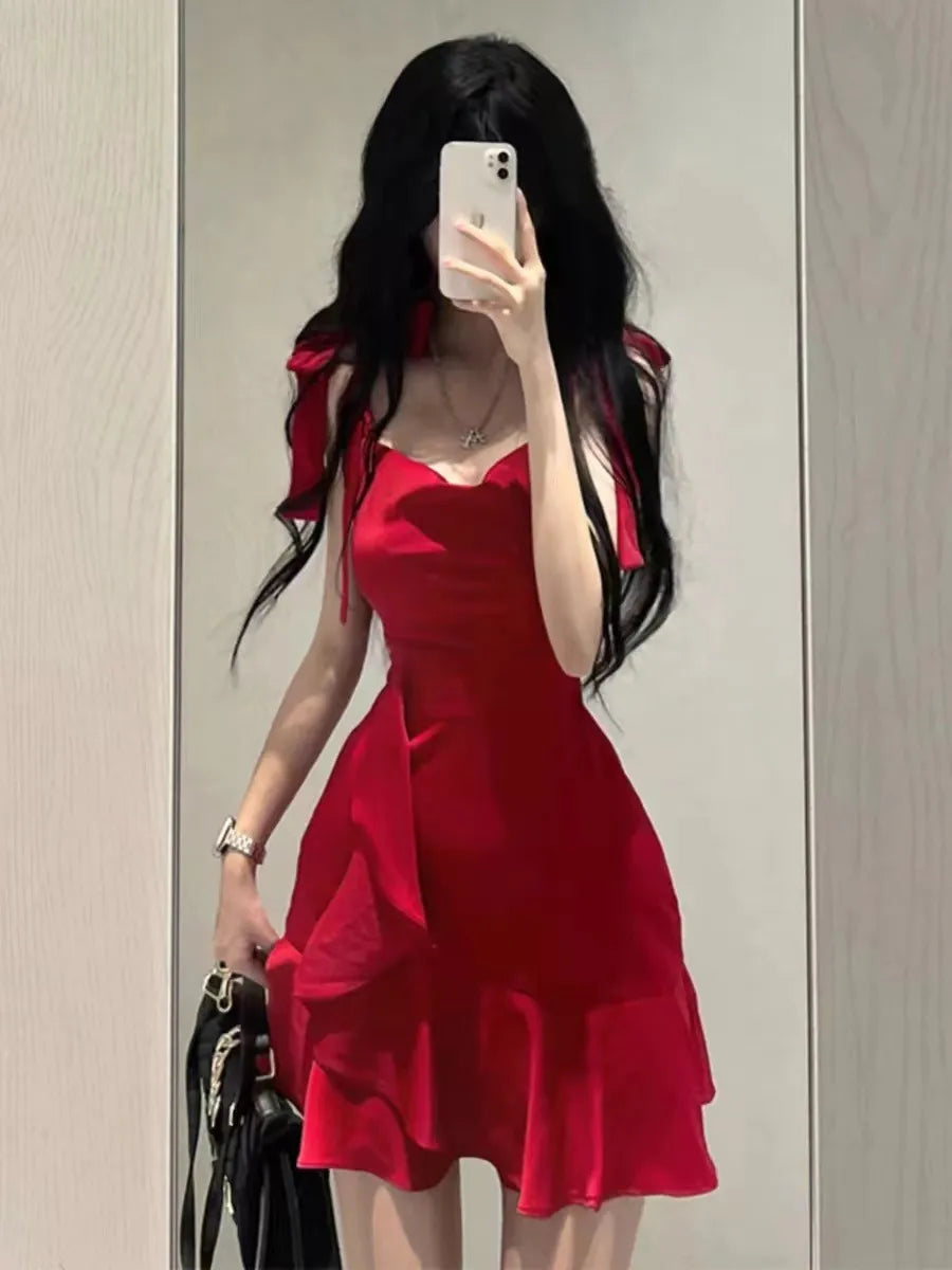 Women's Hot Girl Red Sling Dress β Elegant Summer Sleeveless A-Line Mini Dress with Slim Waist