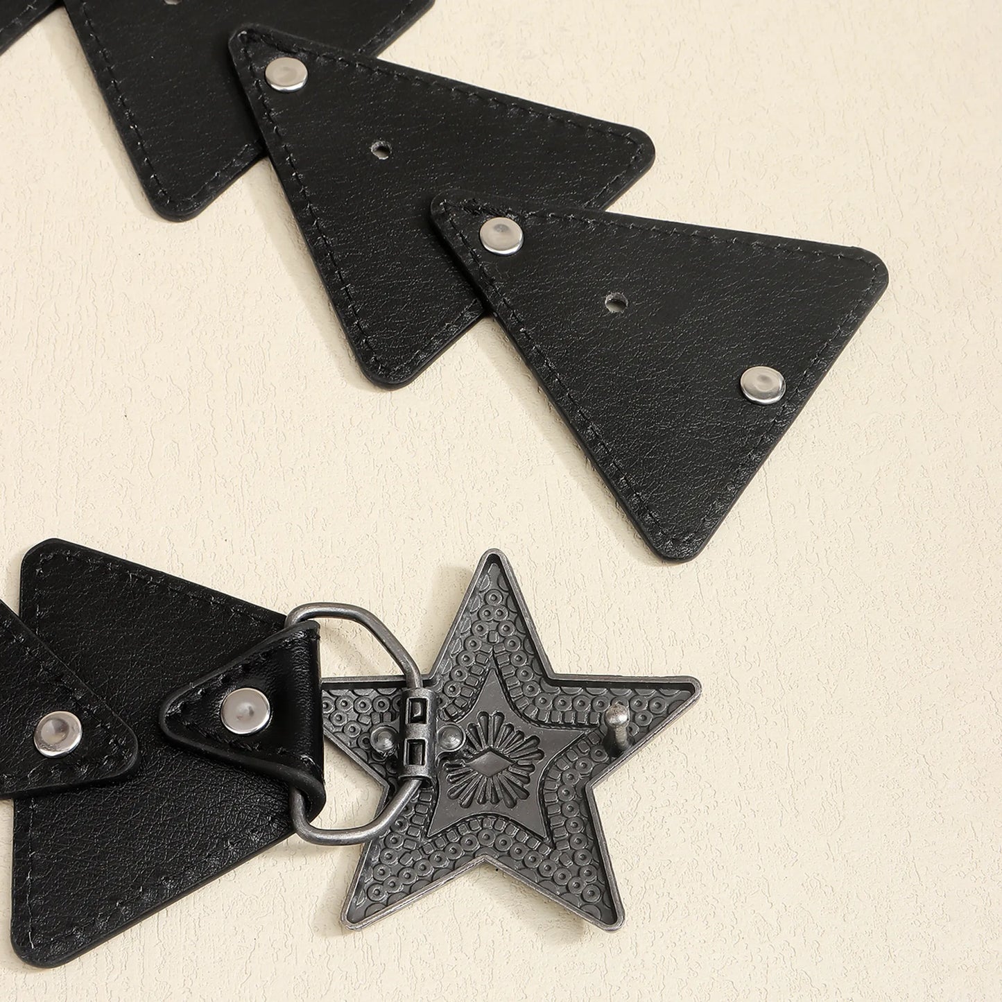 Vintage Style Bohemian Streetwear Pentagram PU Belt Buckle Women's Leather Belts