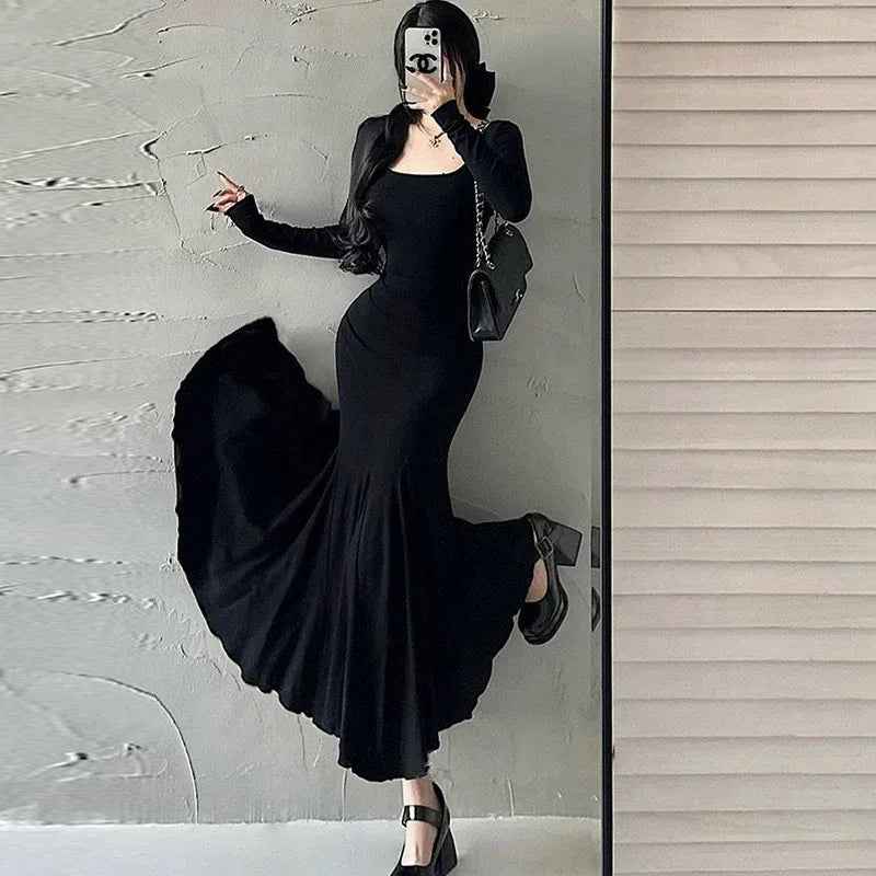 Women's Elegant Wine Red Bodycon Maxi Dress – Square Neck Long Sleeve Slim Fit Evening Gown