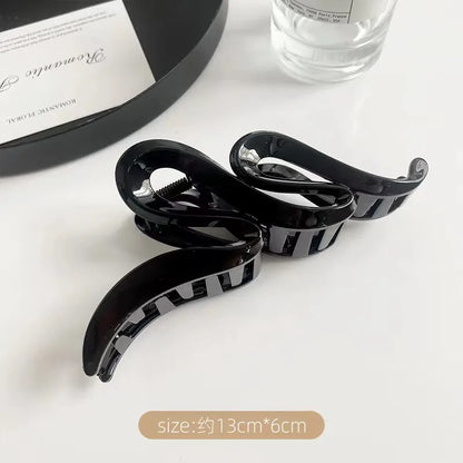 Wavy Acrylic Hair Claw (Code-ZX#459)