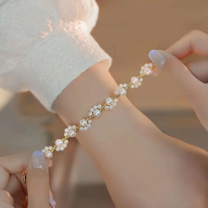 legant Aura Pearl Bracelet with Golden Touch