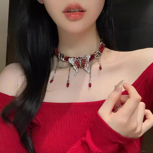 Gothic Red Butterfly Choker Necklace – Vintage Punk Fairycore Statement Jewelry”