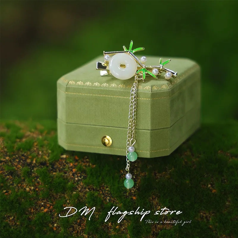 Elegant Floral Tassel Hair Clip (Code-ZX#468)