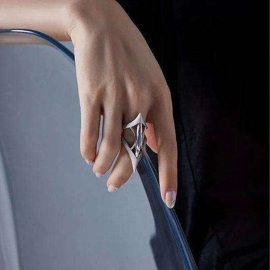 Abstract Blade Ring (Code-ZX#745)